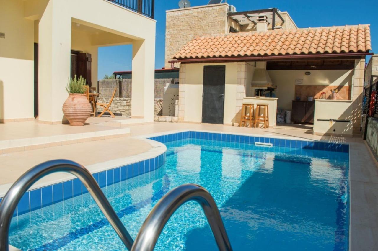 Villa Darmarohori Homeleader Exteriör bild